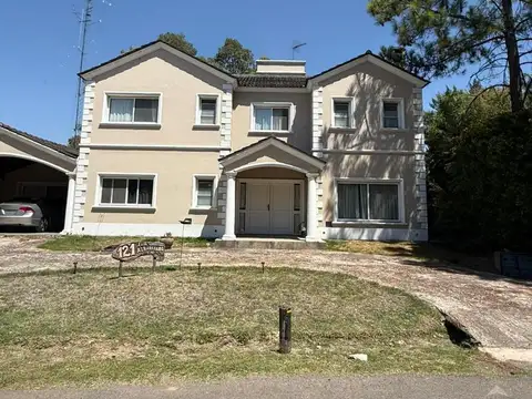 Casa en Venta de 5 dormitorios