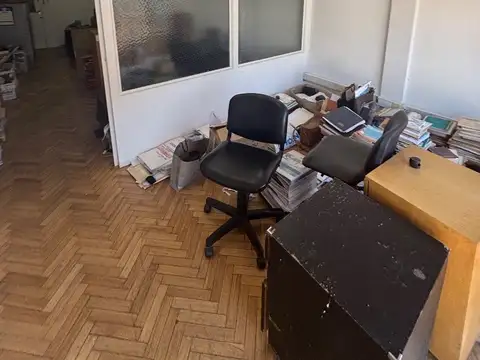 Oficina 2 ambientes con 1 baño