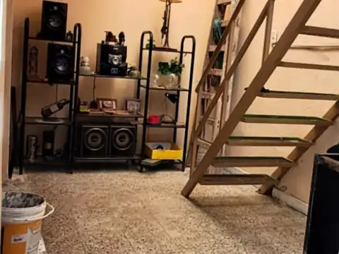 Depto Tipo Casa en Venta al Noroeste