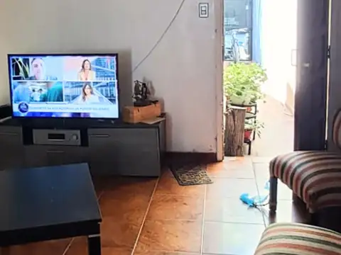 Depto Tipo Casa en Venta de 5 ambientes