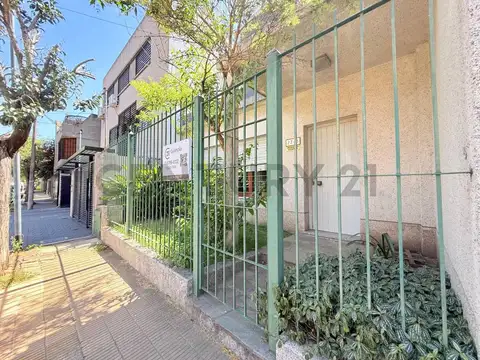 mariano moreno 2700, Piso 0