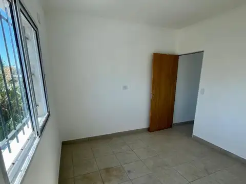 Departamento en Alquiler en Concordia, $ 380.000