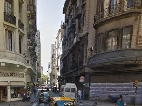 Oficina en Venta al Este