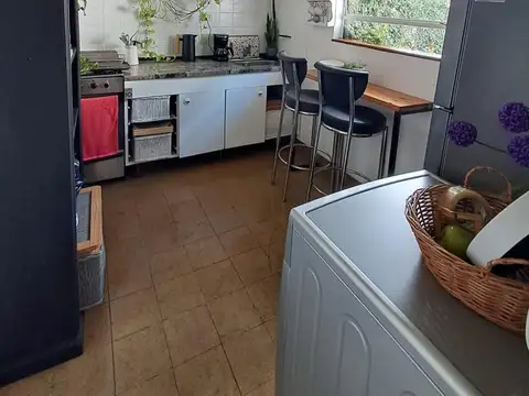 Depto Tipo Casa 2 ambientes con 1 baño