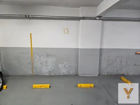 Cochera en venta - 13Mts2 - Villa Crespo