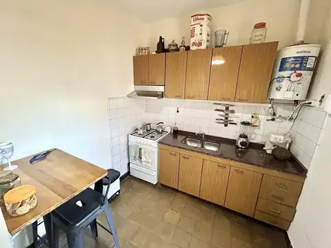 Casa 3 ambientes con 2 baños