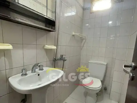 Alquiler Departamento 1 Ambiente  en Ramos Mejia  Muy buen Estado  Céntrico