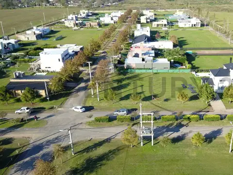 Venta Terreno en Barrio Cerrado, Las Casuarinas | Ibarlucea