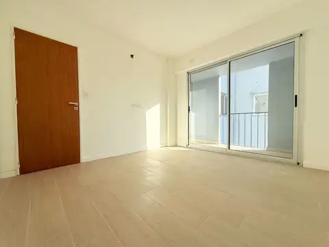 Departamento en Alquiler en Constitución, $ 680.000