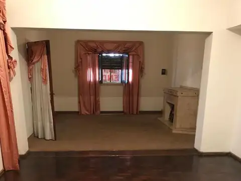 Local en Venta 40 años