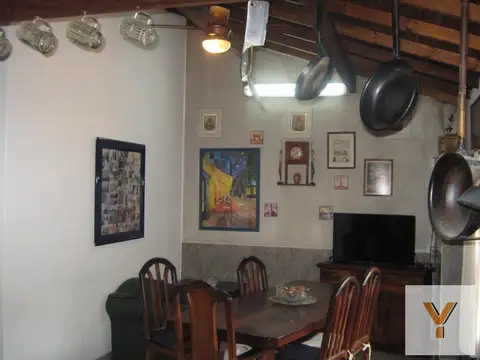 Depto Tipo Casa en Venta de 6 ambientes