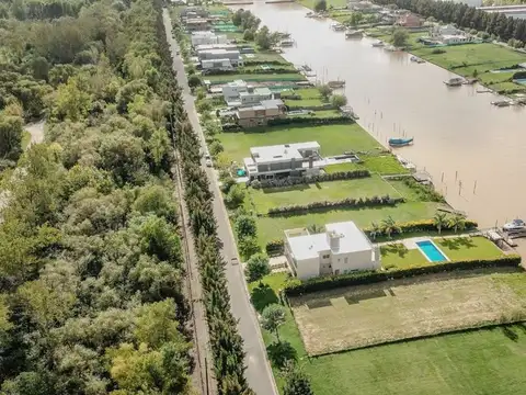 VENTA LOTE CON MUELLE Y RELLENO AL RIO LUJAN