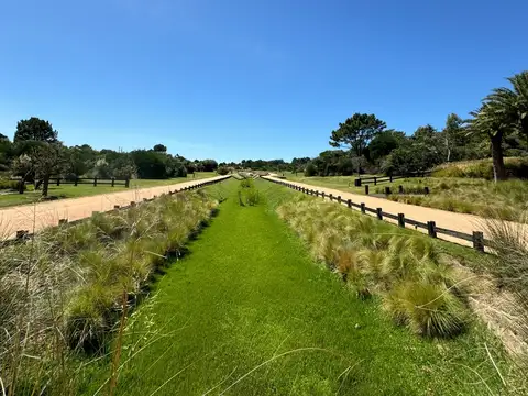 Terreno en Venta 94  mts Fondo