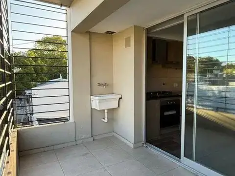 Departamento 4 ambientes con 1 baño