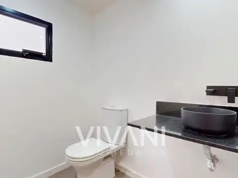 Calle 26 e/ 54 y 55 La Plata - Venta de Casa de Diseño - Vivani Propiedades