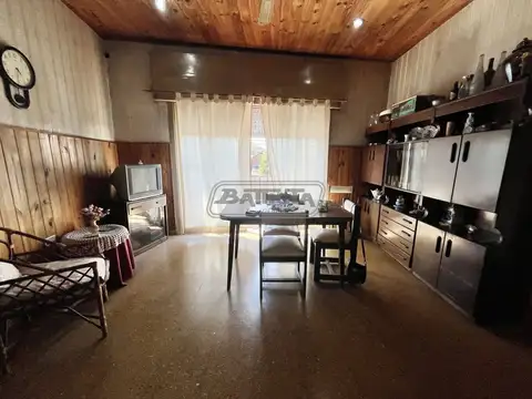 Depto Tipo Casa en Venta de 5 dormitorios