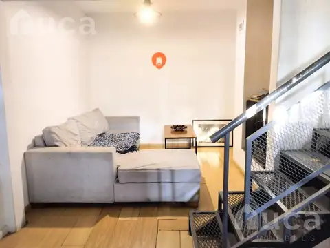 Depto Tipo Casa en Venta al Este