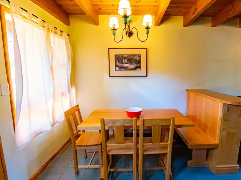 Casa 3 ambientes con 2 baños