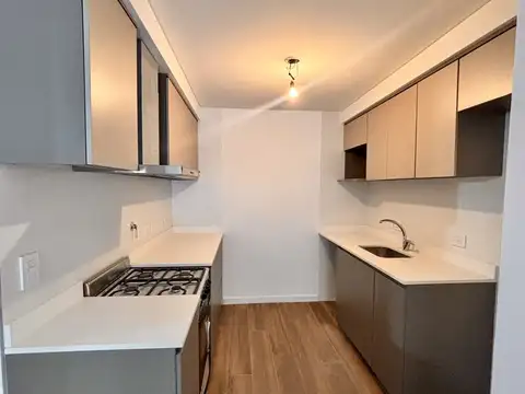 Avenida Cabildo 4600, Piso 1