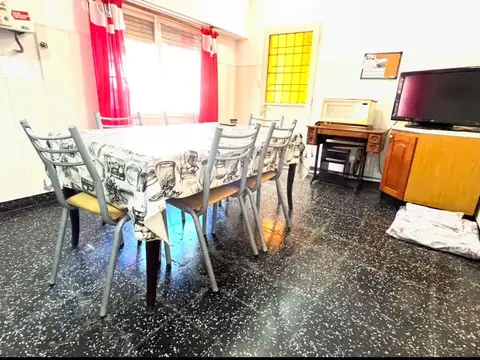 VENTA CASA LOTE PROPIO 3AMB.COCH PARQUE AVELLANEDA