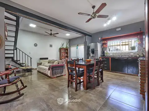 Los Naranjos al 2500