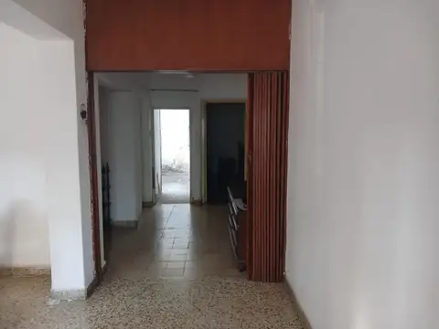 Casa en Alquiler en Parque Casado, $ 450.000