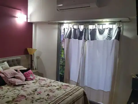 Depto Tipo Casa 2 ambientes con 1 baño
