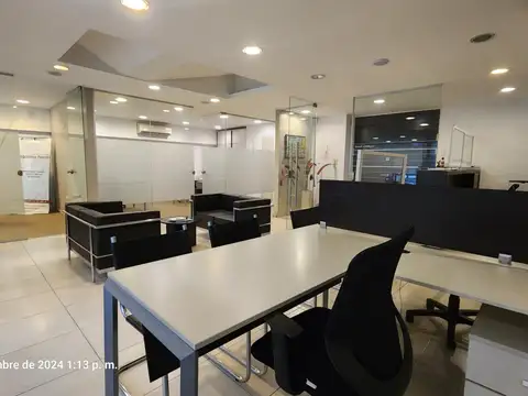 Oficina Monoambiente con 2 baños