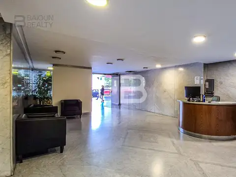 Oficina en Venta con 1 cochera