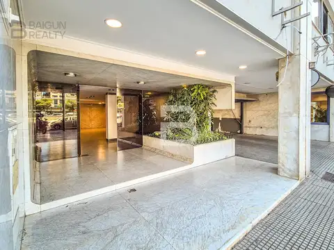 OFICINA EN VENTA Y/O ALQUILER, ZONA CENTRO