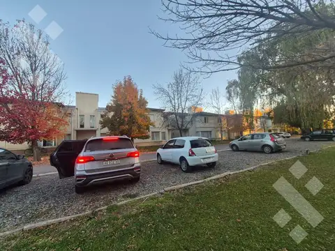 Depto Tipo Casa 5 ambientes con 2 baños