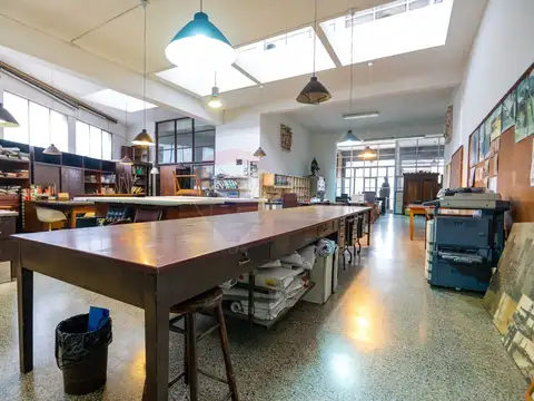 Local en Alquiler en Centro , $U 100.000
