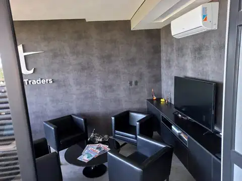 Oficina o vivienda en edificio estudios