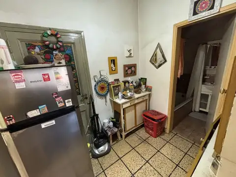 Casa 2 ambientes con cochera cubierta
