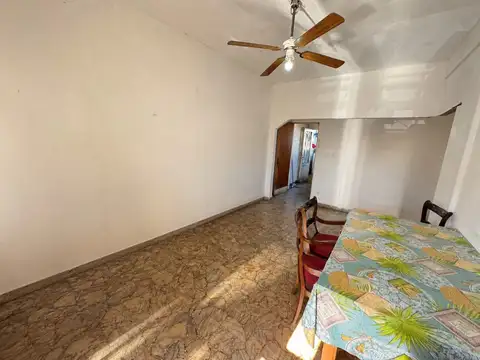 Depto Tipo Casa en Venta en Lanus Oeste, USD 53.000