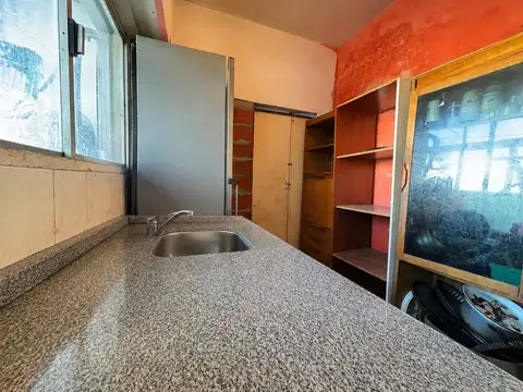 Depto Tipo Casa en Venta 40 años