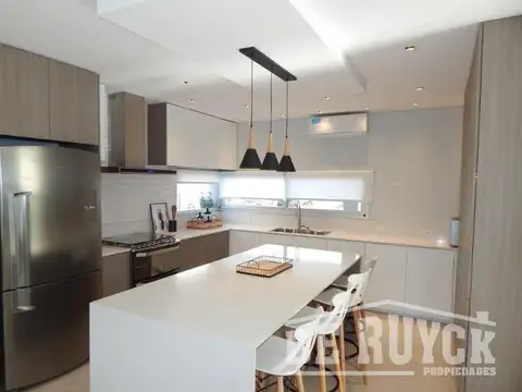 Casa en Venta 1 año