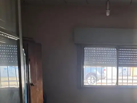 LOCALES más CASA en VENTA en Matheu