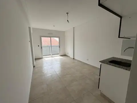 Av Rivadavia 22200, Piso 6°