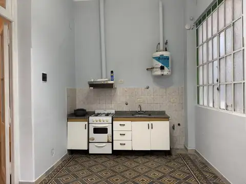 Departamento tipo casa en alquiler en Centro