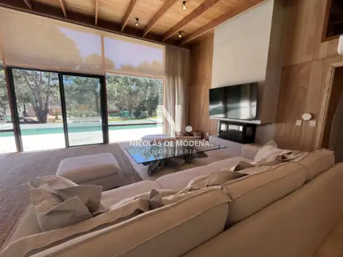 Casa en Alquiler de 5 dormitorios