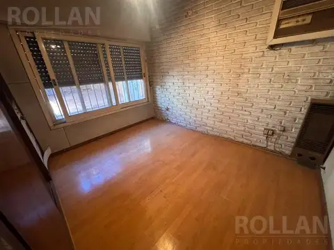 Depto Tipo Casa en Venta 60 años