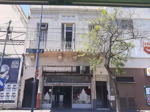 Avenida Rivadavia 7200