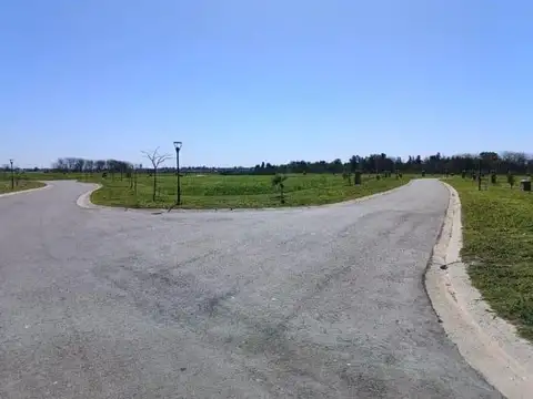 Glm.Venta Lote Interno En Village Plaza.