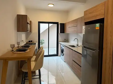 Depto Tipo Casa en Venta con 1 cocheras