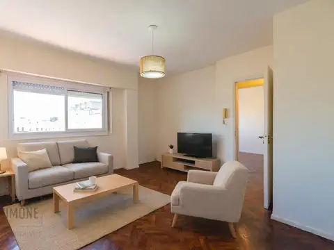 Avenida Hipólito Yrigoyen 1500