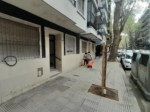 Macacha Güemes 4200, Piso pb