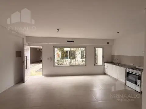 Depto Tipo Casa en Venta de 3 dormitorios