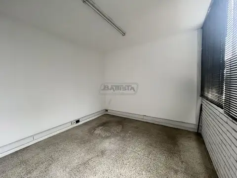 RIVADAVIA, AV. 14000, Piso 2