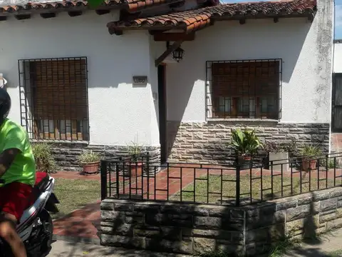 Casa en Venta en Los Hornos, USD 90.000